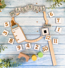 Load image into Gallery viewer, Baby Milestone Frame Photo Prop