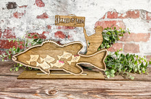 Load image into Gallery viewer, Father's Day Hooked on Dad 3D Fishing Frame