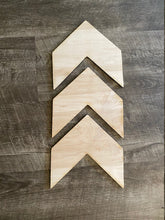 Load image into Gallery viewer, Set of 3 Chevron Arrows