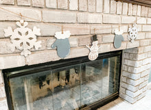 Load image into Gallery viewer, Holiday Garland Banners