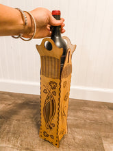 Load image into Gallery viewer, Custom Wine Bottle Tote