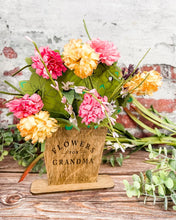 Load image into Gallery viewer, Mother’s Day U-Pick Flower Pot