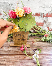 Load image into Gallery viewer, Mothers Day U-Pick Flower Pot Stand
