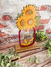 Load image into Gallery viewer, Mother&#39;s Day Personalized Sunflower Sweet Bees Mason Jar
