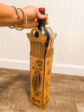Load image into Gallery viewer, Custom Wine Bottle Tote

